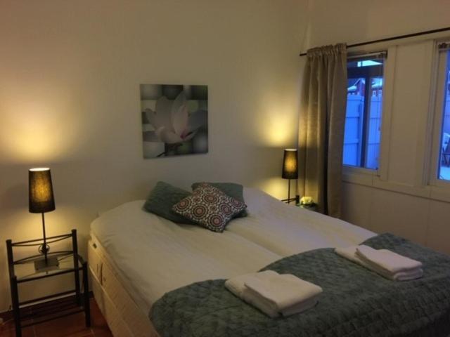 Ekerö Maelaroe Hotell מראה חיצוני תמונה
