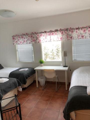 Ekerö Maelaroe Hotell מראה חיצוני תמונה