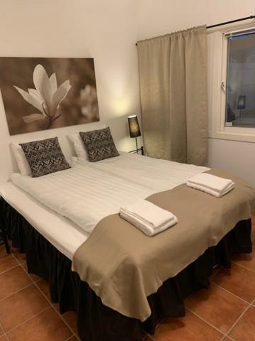 Ekerö Maelaroe Hotell מראה חיצוני תמונה